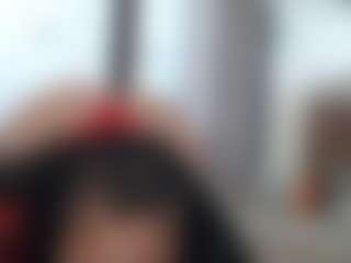 Elegance's Live Sex Cam Show