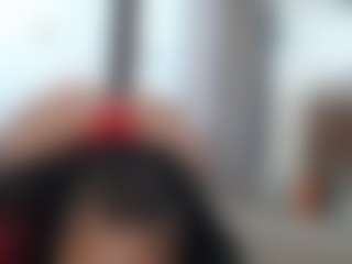 Elegance's Live Sex Cam Show
