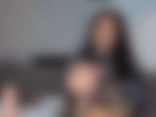 Honey Martinezzz's Live Sex Cam Show