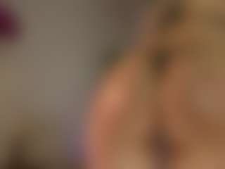 Live cam show with mimmyfit - Muscle on Streamer API