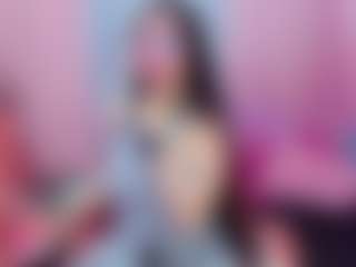 Live cam show with Lucy Joness - Lush on Camsoda
