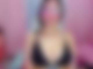 Lucy Joness's Live Sex Cam Show