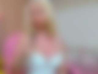 Live cam show with Anna - Facial on livesuperchat.net