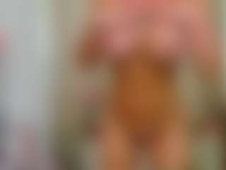 Live cam show with Anna - Natural on Camming Site