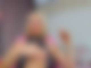 Live cam show with Anna - Thong on livesuperchat.net