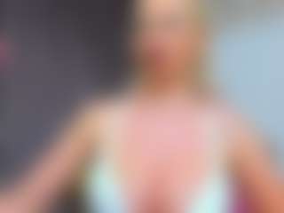 Live cam show with Anna - Handjob on SinfulBabes