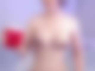 Live cam show with Li-baby - Granny on CamClone