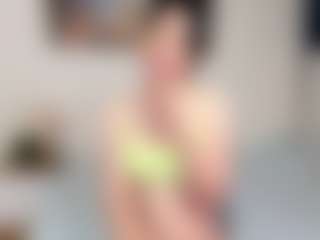 Live cam show with Li-baby - Brown Eyes Asian on Chatstar