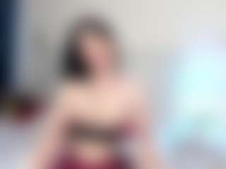 Live cam show with Li-baby - Living Room on Camsoda