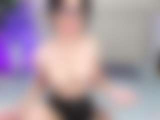 Li-baby's Live Sex Cam Show