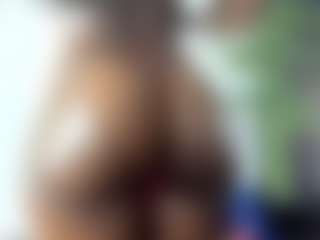 Live cam show with Perfect-Black-Ass - Latina on TeamSkeetLive