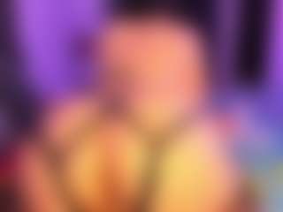 Moon's Live Sex Cam Show