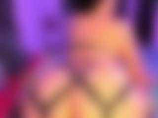 Moon's Live Sex Cam Show