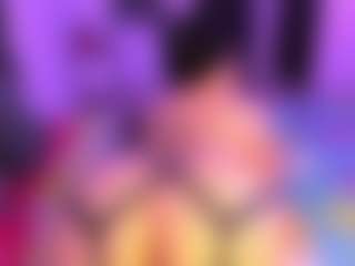 Moon's Live Sex Cam Show