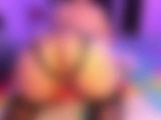 Moon's Live Sex Cam Show