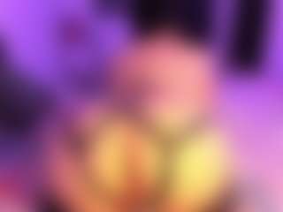 Moon's Live Sex Cam Show