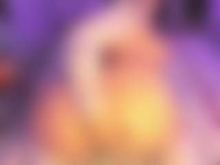 Moon's Live Sex Cam Show