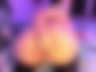 Moon's Live Sex Cam Show