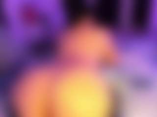 Moon's Live Sex Cam Show