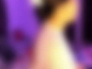 Moon's Live Sex Cam Show