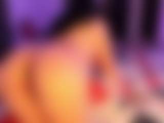 Moon's Live Sex Cam Show