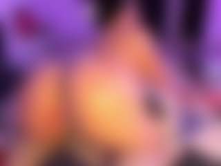 Live cam show with Moon - Butt Plug on Camsoda