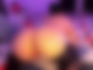 Live cam show with Moon - Small Tits on thefappeningchat.com