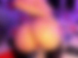 Moon's Live Sex Cam Show