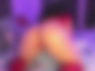 Moon's Live Sex Cam Show