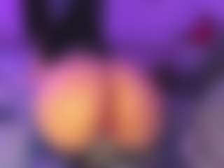 Moon's Live Sex Cam Show
