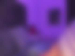 Moon's Live Sex Cam Show