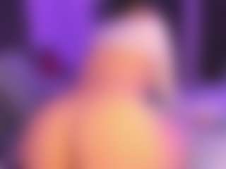 Moon's Live Sex Cam Show
