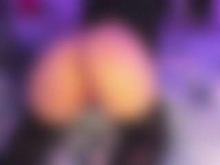 Moon's Live Sex Cam Show