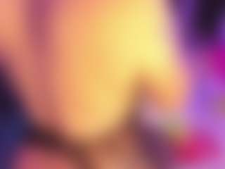 Moon's Live Sex Cam Show