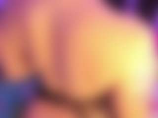Moon's Live Sex Cam Show