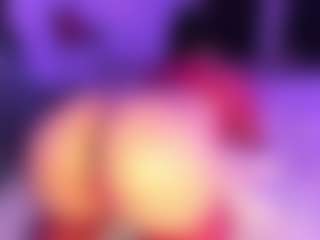 Moon's Live Sex Cam Show