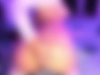 Moon's Live Sex Cam Show