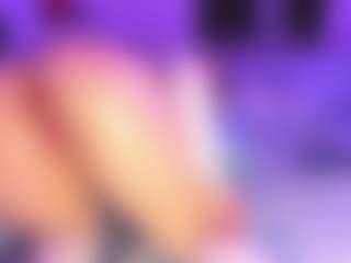 Moon's Live Sex Cam Show