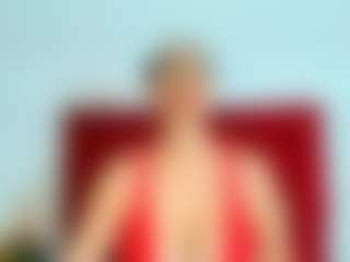 miss-leyla MILF webcam performer live streaming