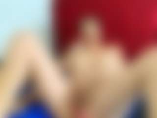 miss-leyla MILF webcam performer live streaming