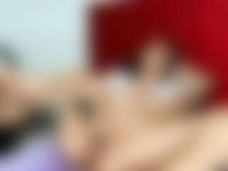 Live cam show with miss-leyla - Red Hair on PervPlay.com