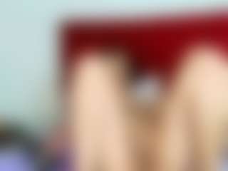 Live cam show with miss-leyla - Red Hair on friskycurves.com