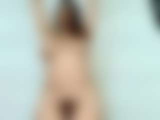 Live cam show with miss-leyla - Gamer Mature on Mixed Magazine Live