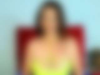 Live cam show with miss-leyla - Deepthroat on Camsoda