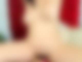 Live cam show with miss-leyla - Shaved Pussy Curvy on Camsoda.co
