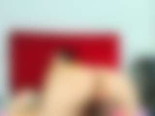 Live cam show with miss-leyla - Natural on SquirtSoMuch