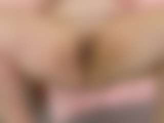 Live cam show with Eymi - Public on Camsoda