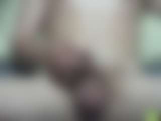Live cam show with JumboBrain - Brown Hair on SquirtSoMuch