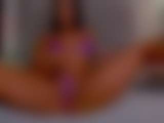 LoandraWet's Live Sex Cam Show