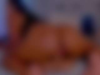 Live cam show with LoandraWet - Dildo on livesuperchat.net